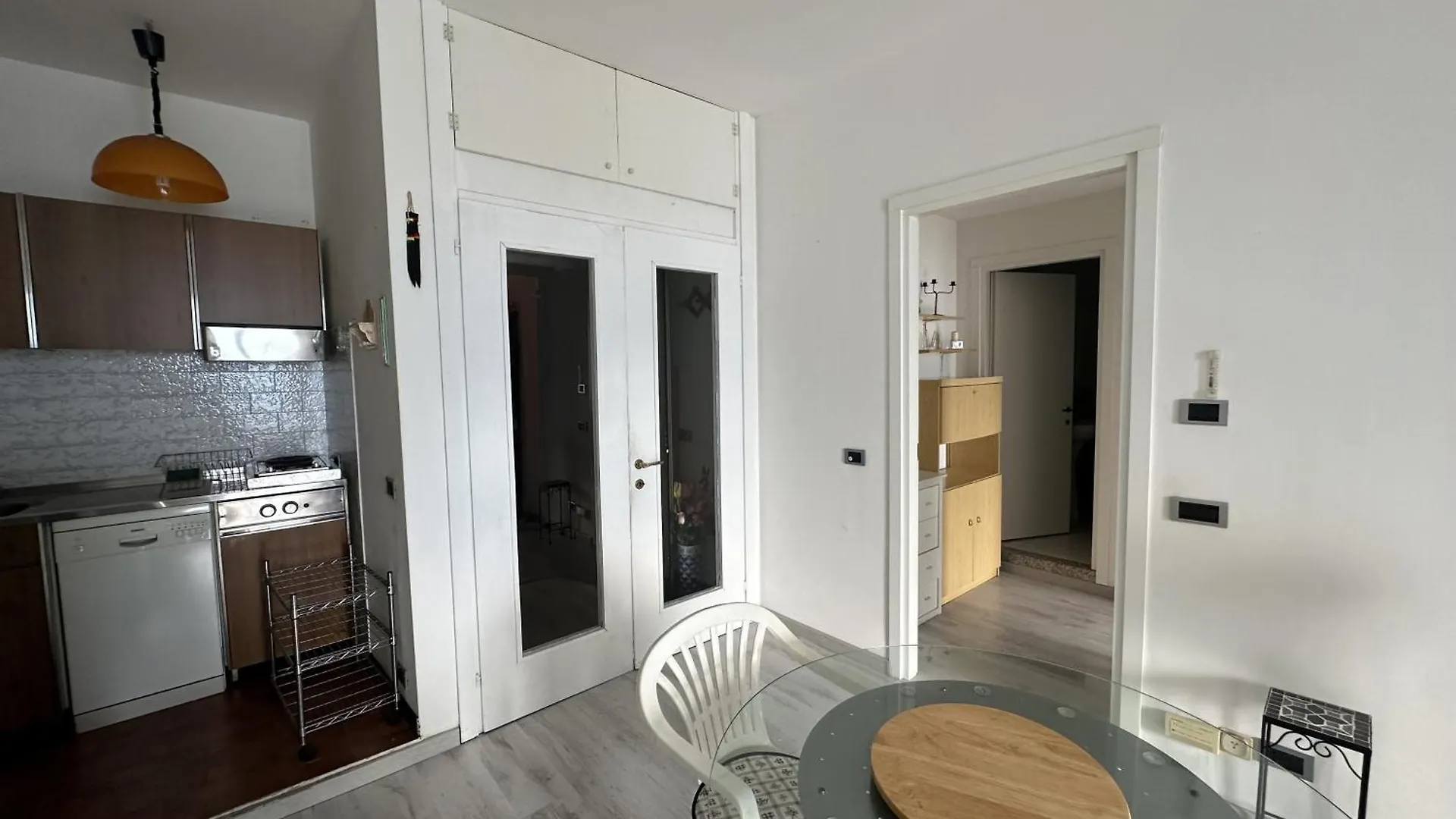 Irene Lake View Apartment With Swimming Pool Onno